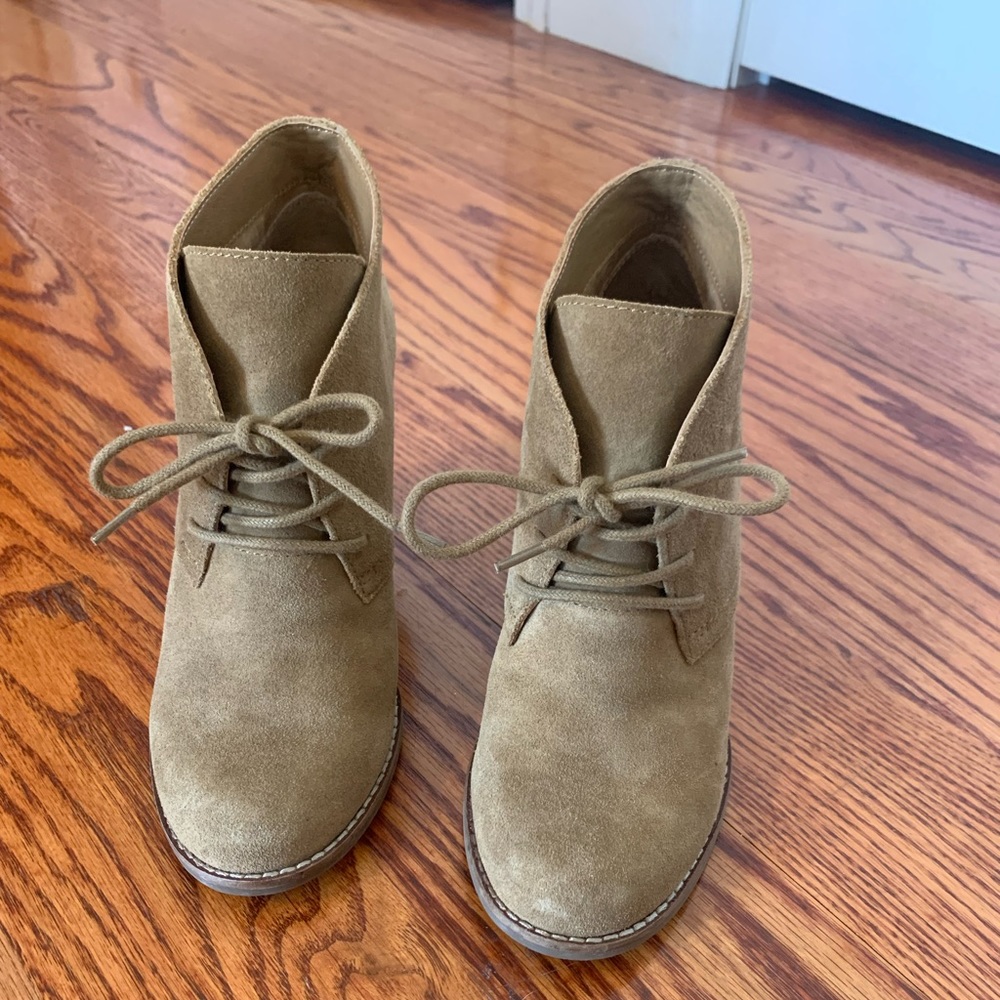 Suede Wedges Lucky Brand Euc View 2